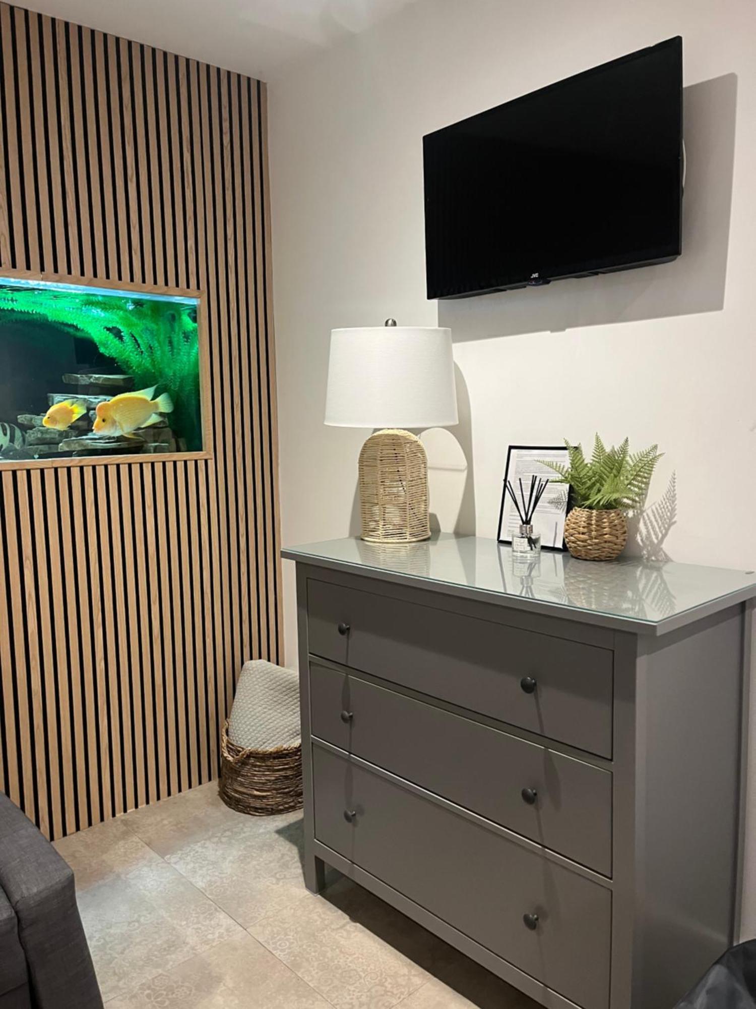 פרסטאטין Terfyn Hall Aquarium Apartment 1 מראה חיצוני תמונה