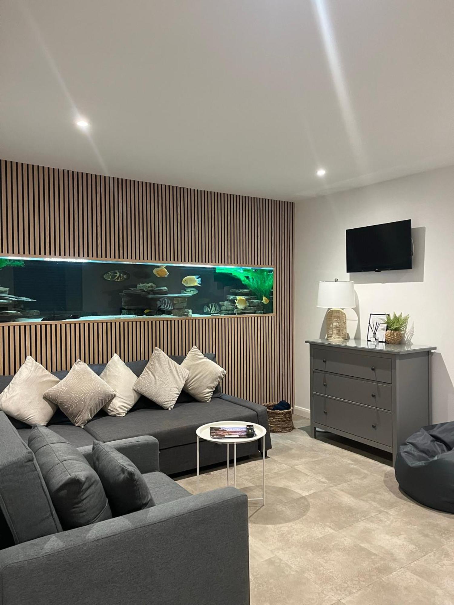 פרסטאטין Terfyn Hall Aquarium Apartment 1 מראה חיצוני תמונה